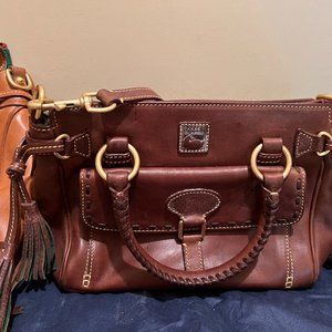Dooney & Bourke Bag